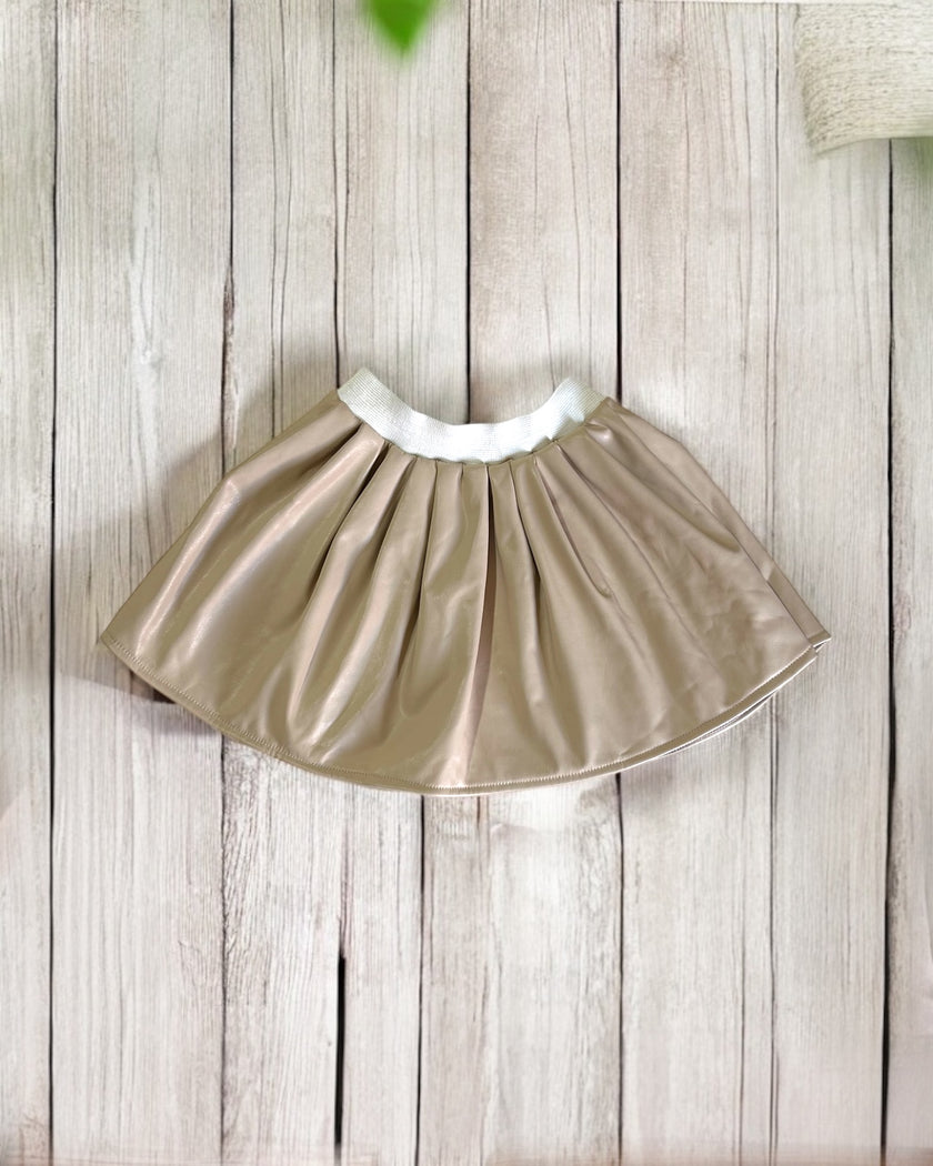 Beje leather skirt